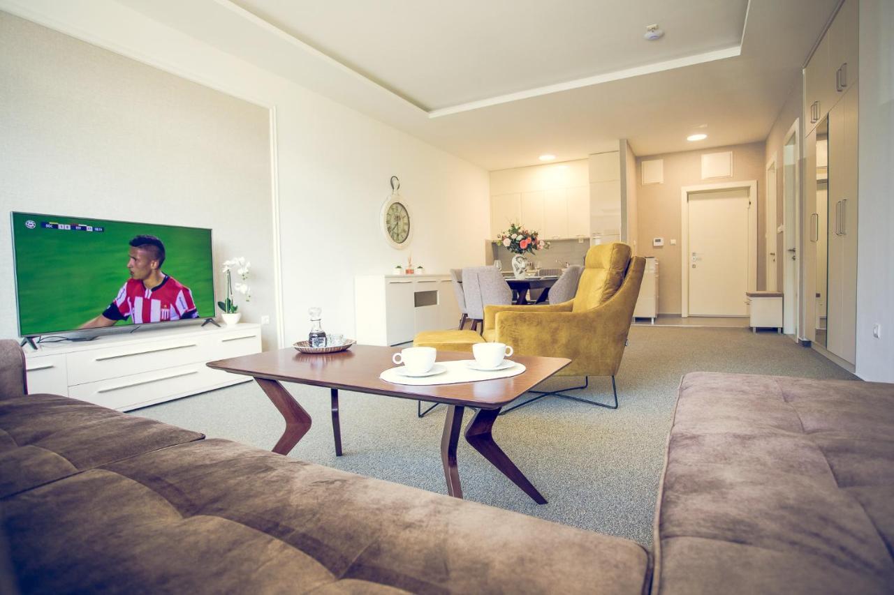 Apartmani Sl Luxury Banja Luka Eksteriør bilde