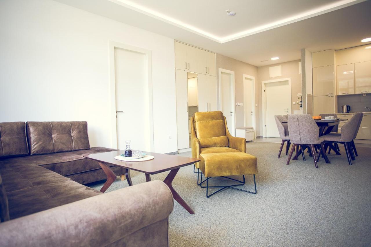 Apartmani Sl Luxury Banja Luka Eksteriør bilde