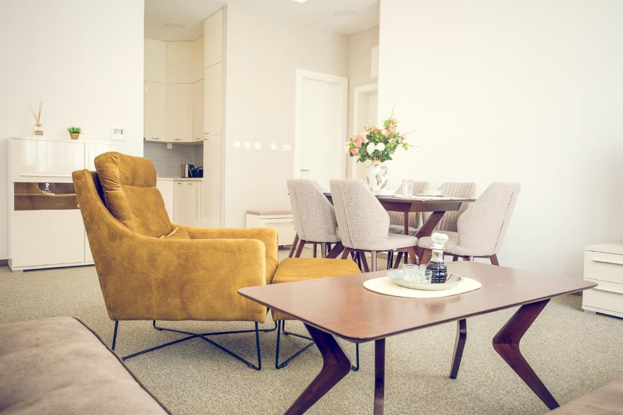 Apartmani Sl Luxury Banja Luka Eksteriør bilde