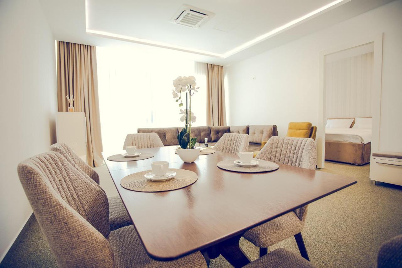 Apartmani Sl Luxury Banja Luka Eksteriør bilde